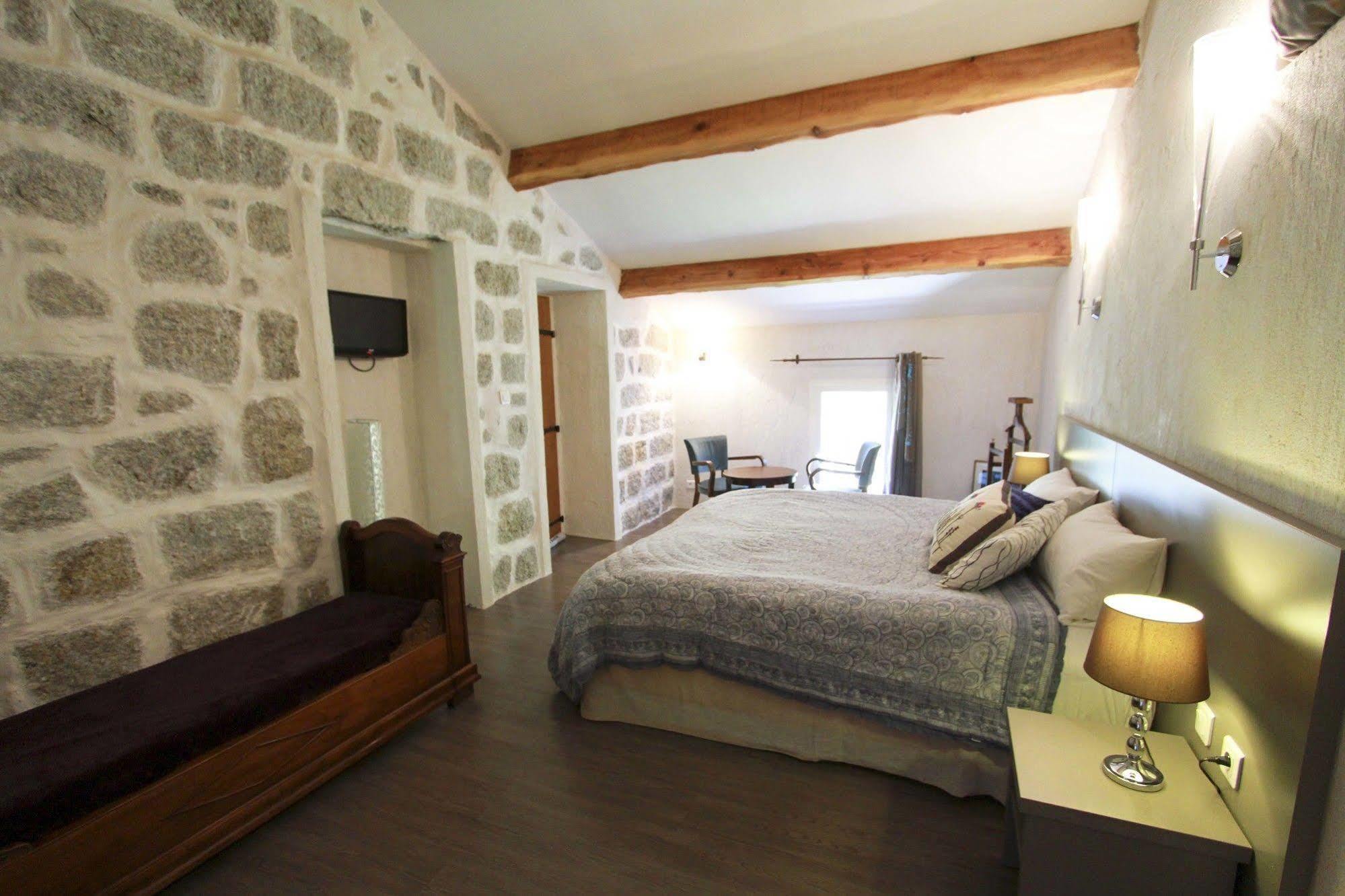 Auberge U N'Antru Versu San-Gavino-di-Carbini Εξωτερικό φωτογραφία